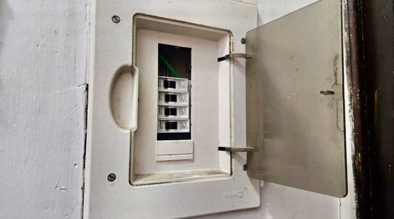 a955becd-989f-4ff8-a749-7f64e9 - 16