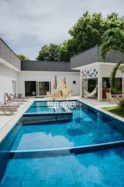 LUXUOSA CASA EM ITACIMIRIM COM 8 SUÍTES + DEPENDÊNCIA EM CONDOMÍNIO FECHADO - TICN80001