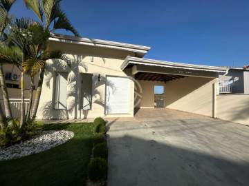 Imperdível - Casa à Venda no Condomínio Itatiba Country Club | 3 Dormitórios, 2 Suítes e Área Gourmet |R$997.000,00! - ALCN30029
