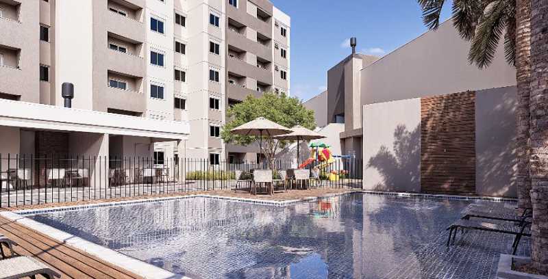 PISCINA NAPOLES . - 2