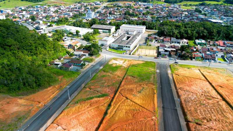 Conheça WhatsApp Image 2026-07-20 at 1 do imóvel - Terreno Residencial à venda Santo Antônio, Jaraguá do Sul - R$ 175.600 - JITR00009 - 2 WhatsApp Image 2026-07-20 at 1 - 2