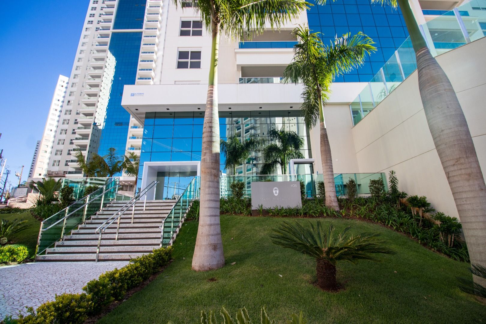 Maison Legacy