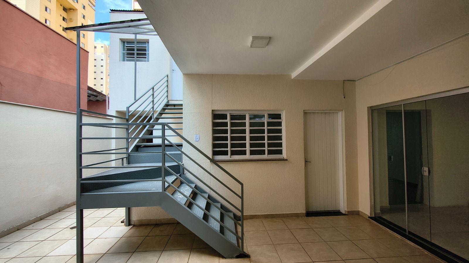 Conheça FOTO_12 do imóvel - Casa para alugar Centro, Londrina - R$ 8.000 - CA0279 - 12 FOTO_12 - 12