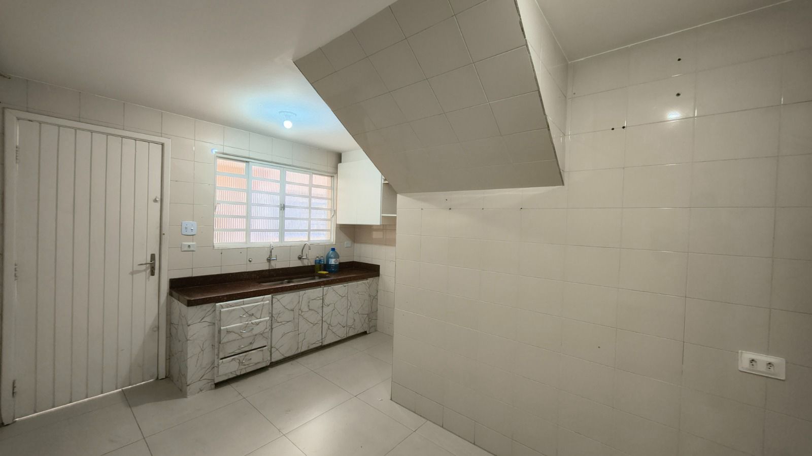 Conheça FOTO_9 do imóvel - Casa para alugar Centro, Londrina - R$ 8.000 - CA0279 - 9 FOTO_9 - 9