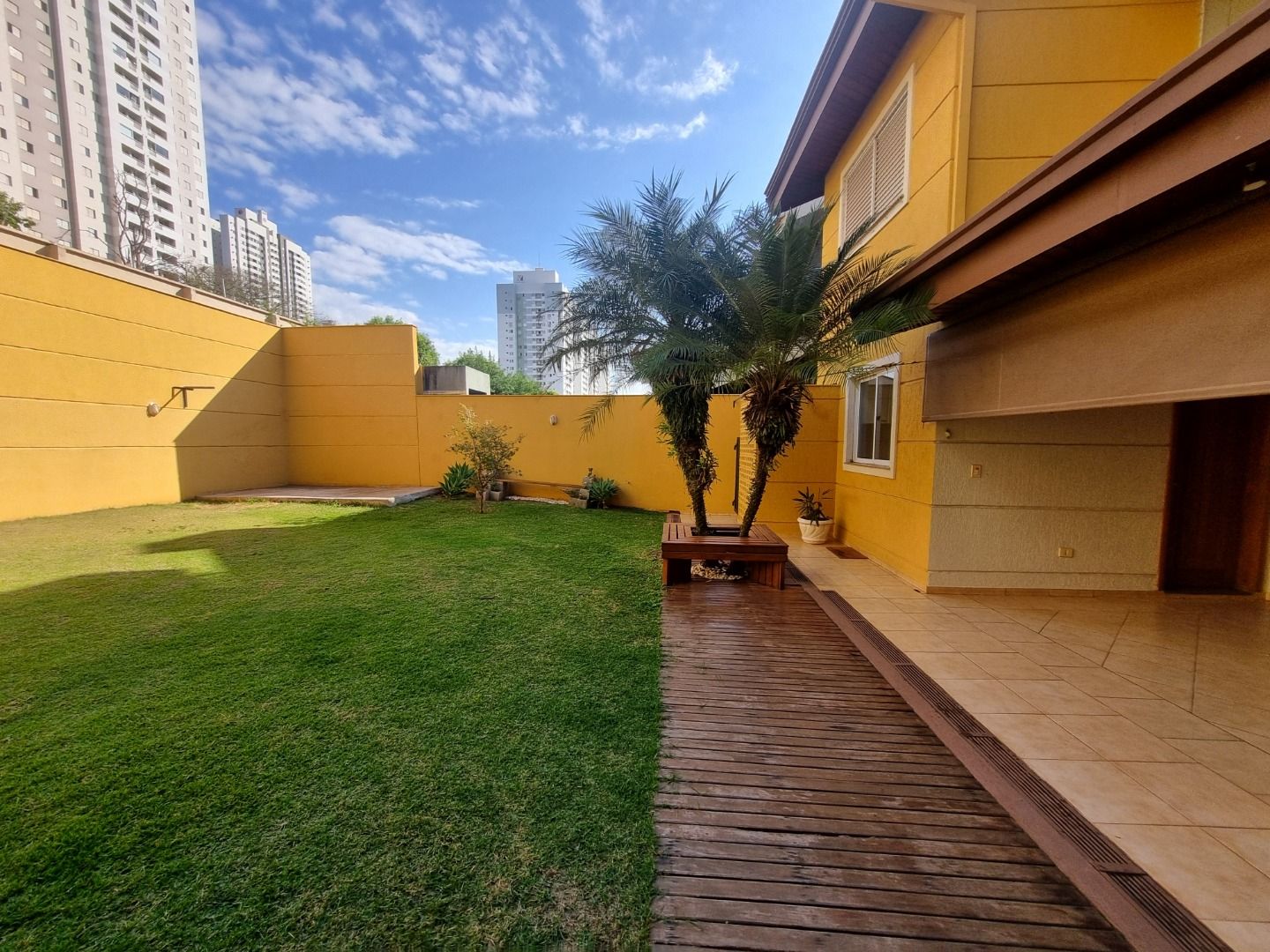 Conheça FOTO_45 do imóvel - Casa para alugar Rua Mário Diniz de Oliveira, Parque Residencial Alcântara, Londrina - R$ 9.000 - CA0157 - 30 FOTO_45 - 30