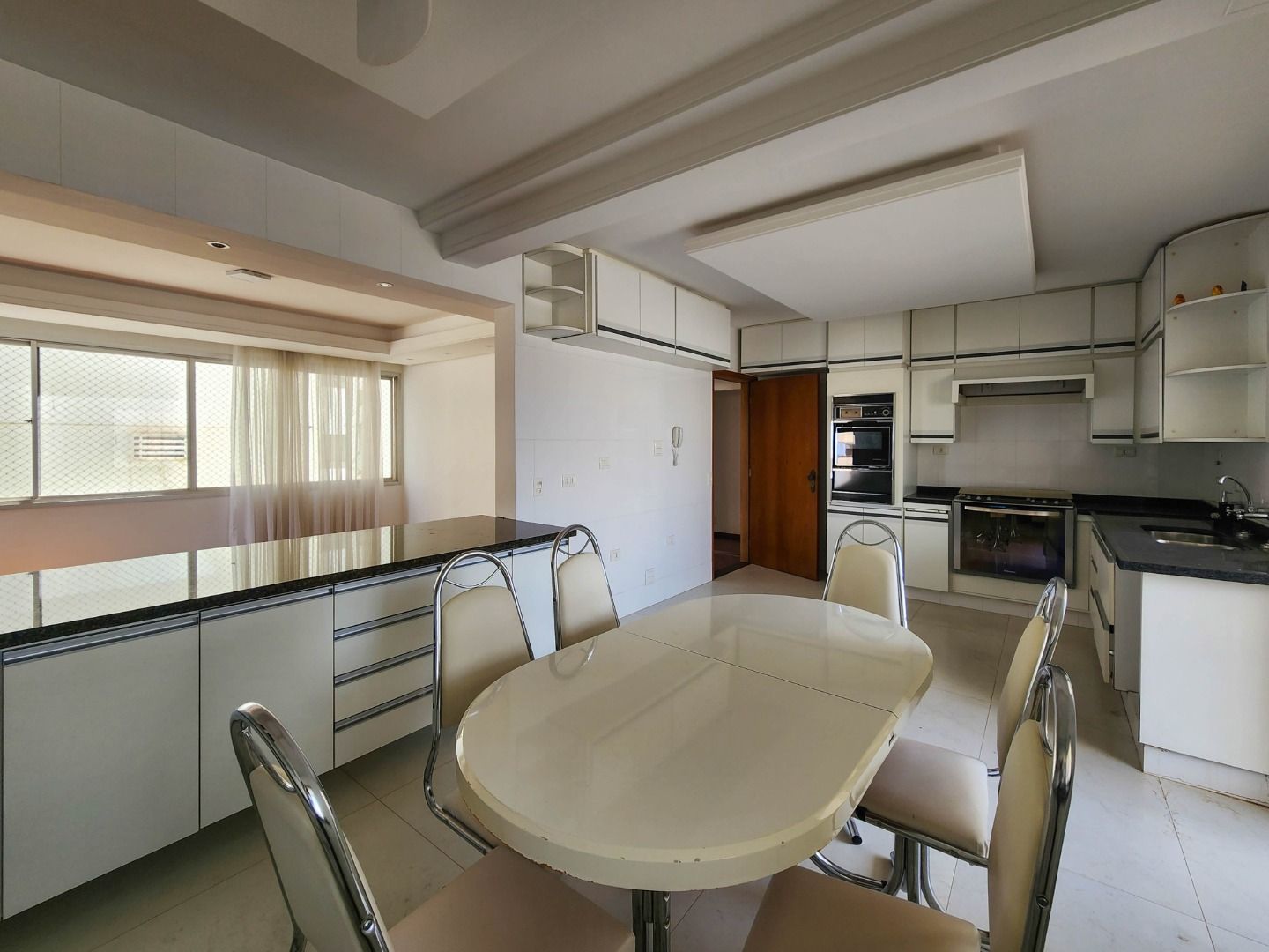 Conheça FOTO_9 do imóvel - Apartamento 6 quartos à venda Centro, Londrina - R$ 1.190.000 - AP0442 - 9 FOTO_9 - 9