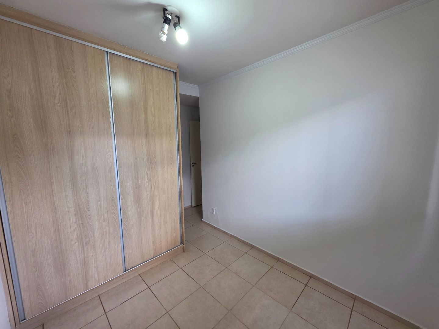 Conheça FOTO_18 do imóvel - Apartamento 2 quartos à venda Vale dos Tucanos, Londrina - R$ 299.000 - AP0505 - 18 FOTO_18 - 18