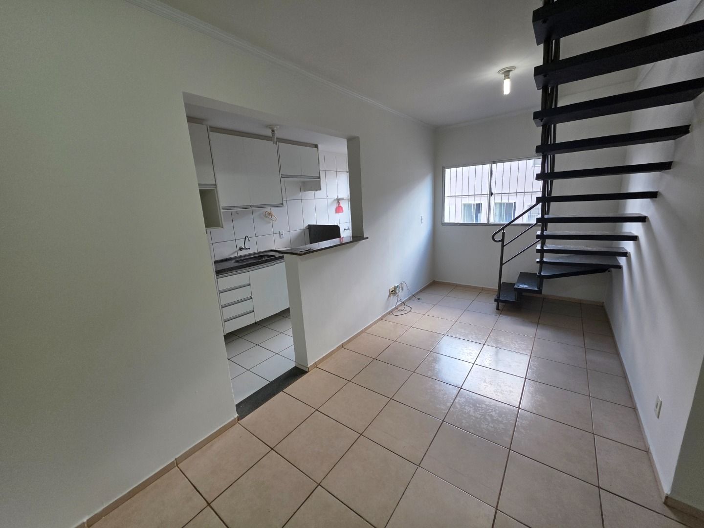 Conheça FOTO_2 do imóvel - Apartamento 2 quartos à venda Vale dos Tucanos, Londrina - R$ 299.000 - AP0505 - 2 FOTO_2 - 2