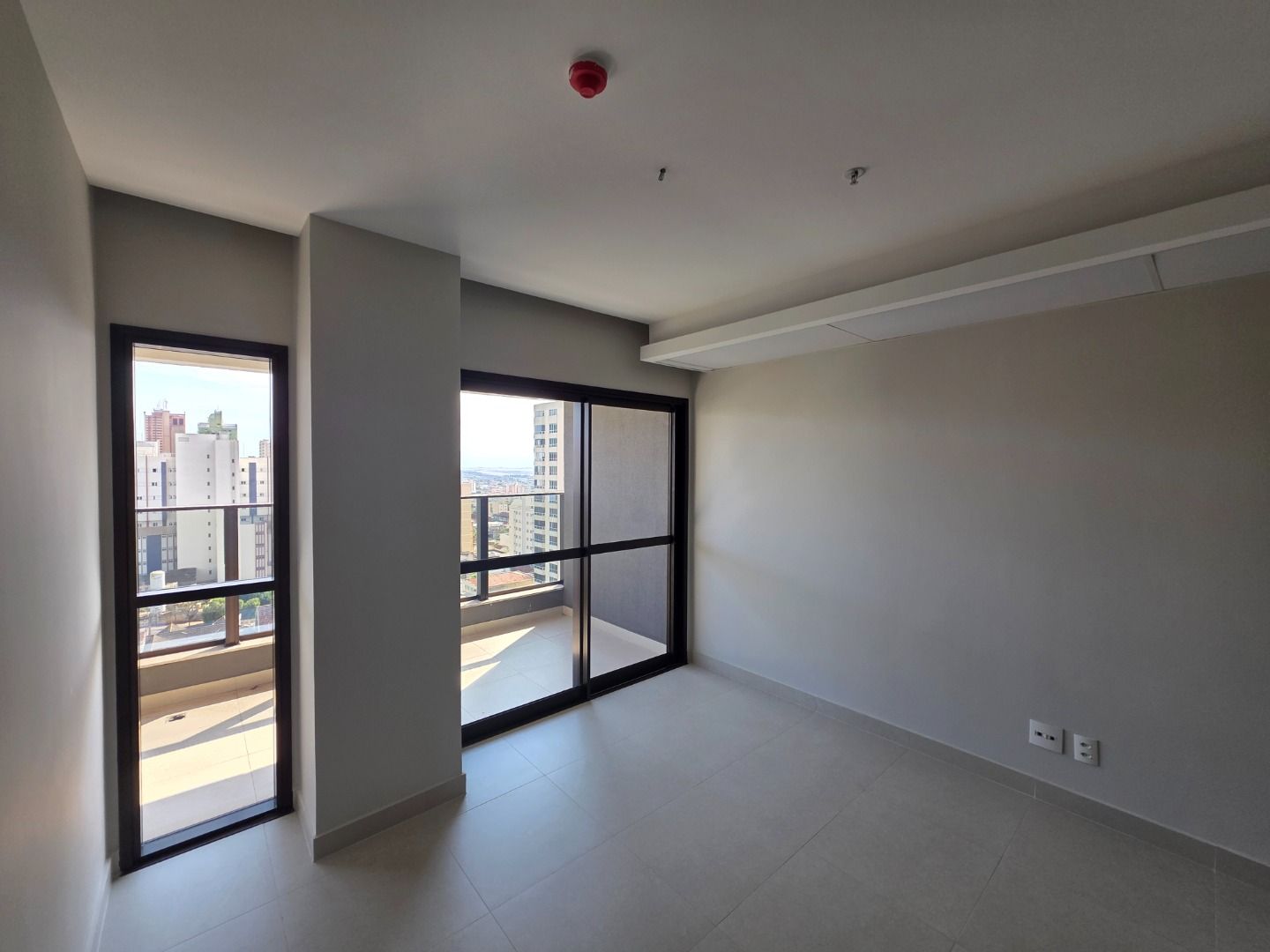 Conheça FOTO_3 do imóvel - Loja 56m² para venda e aluguel Centro, Londrina - R$ 729.900 - LO0027 - 3 FOTO_3 - 3