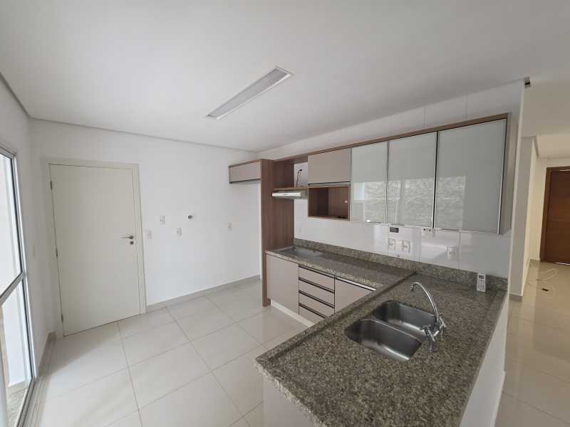 Conheça 20260429_112022 do imóvel - Casa em Condomínio 3 quartos para alugar Esperança, Londrina - R$ 9.000 - LCCN30003 - 8 20260429_112022 - 8