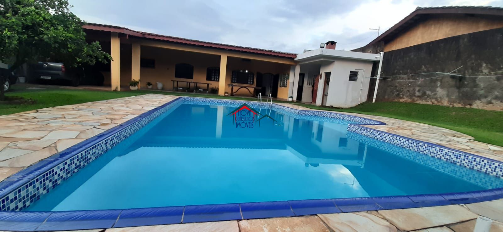 Conheça FOTO_18 do imóvel - Chácara à Venda em Atibaia Jardim Morumbi - Piscina, Campo e 807m² - CH0135 - 18 FOTO_18 - 18