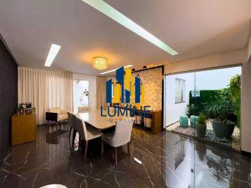 Casa 3 quartos à venda Novo Paraíso, Divinópolis - R$ 699.000 - LMCA30033