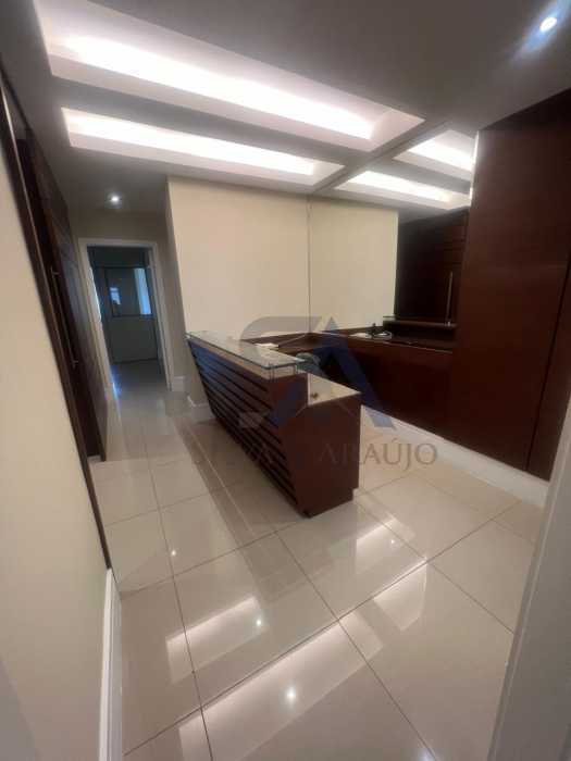 Conheça WhatsApp Image 2025-11-03 at 1 do imóvel - Sala Comercial 120m² à venda Avenida Erasmo Braga, Centro, Rio de Janeiro - R$ 950.000 - SVSL00001 - 2 WhatsApp Image 2025-11-03 at 1 - 2