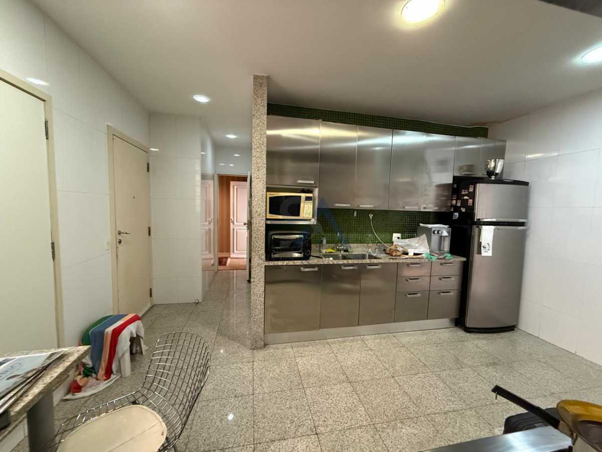 Conheça WhatsApp Image 2026-03-09 at 1 do imóvel - Apartamento à venda Avenida Atlântica, Copacabana, Rio de Janeiro - R$ 11.800.000 - SVAP30009 - 26 WhatsApp Image 2026-03-09 at 1 - 26
