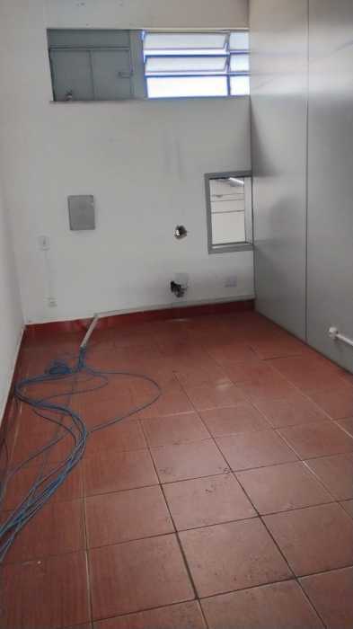SALA PAV2. - 15