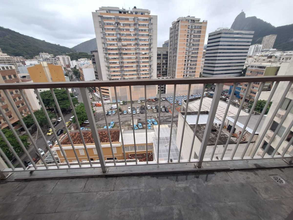 Conheça VARANDA SUÍTE. do imóvel - Flat Condomínio Omin2, Botafogo, andar alto - HCFL10002 - 10 VARANDA SUÍTE. - 10