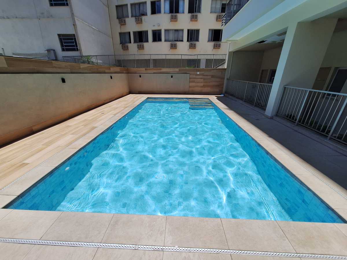 Conheça PISCINA do imóvel - Flat Condomínio Omin2, Botafogo, andar alto - HCFL10002 - 18 PISCINA - 18