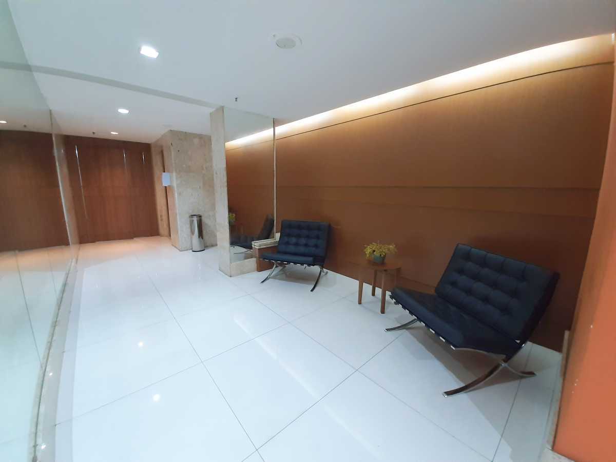 Conheça HALL ELEVADORES do imóvel - Flat Condomínio Omin2, Botafogo, andar alto - HCFL10002 - 27 HALL ELEVADORES - 27