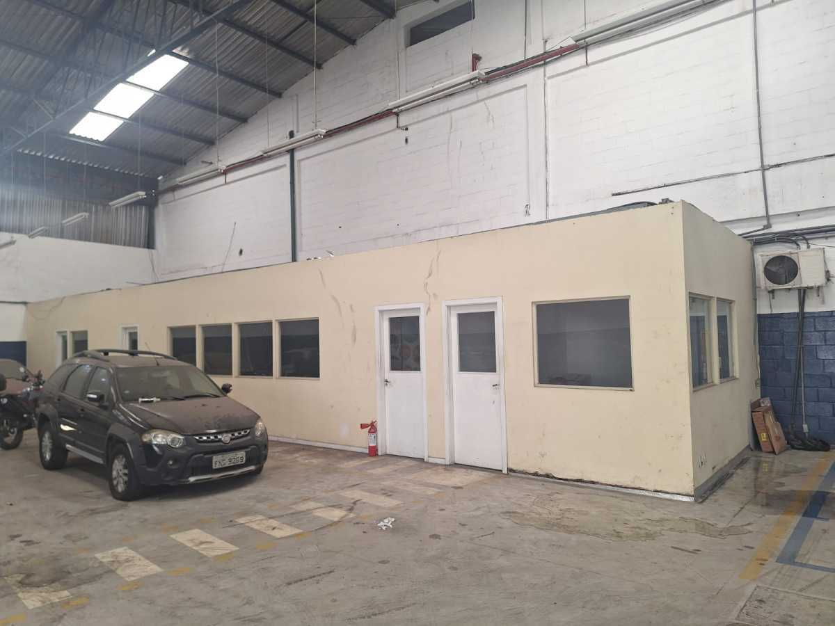 Conheça SALAS. do imóvel - Galpão reformado com 2,700 m² entre a Taquara / Pechincha - HCGA00008 - 6 SALAS. - 6