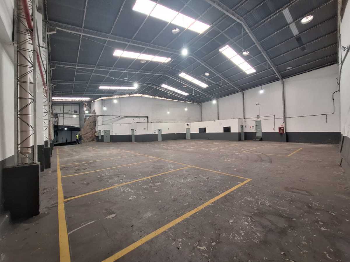 Conheça PÁTIO FUNDOS. do imóvel - GALPÃO 3.800M² / REFORMADO / 2.200M² PISO / SANTO CRISTO - HCGA00009 - 7 PÁTIO FUNDOS. - 7