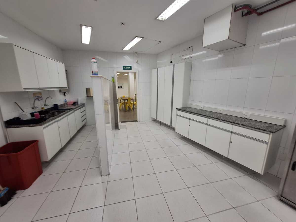 Conheça COPA-COZINHA. do imóvel - GALPÃO 3.800M² / REFORMADO / 2.200M² PISO / SANTO CRISTO - HCGA00009 - 18 COPA-COZINHA. - 18