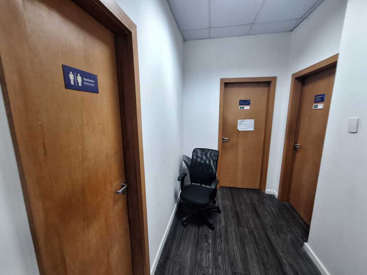 Conheça SALAS. do imóvel - GALPÃO 3.800M² / REFORMADO / 2.200M² PISO / SANTO CRISTO - HCGA00009 - 22 SALAS. - 22