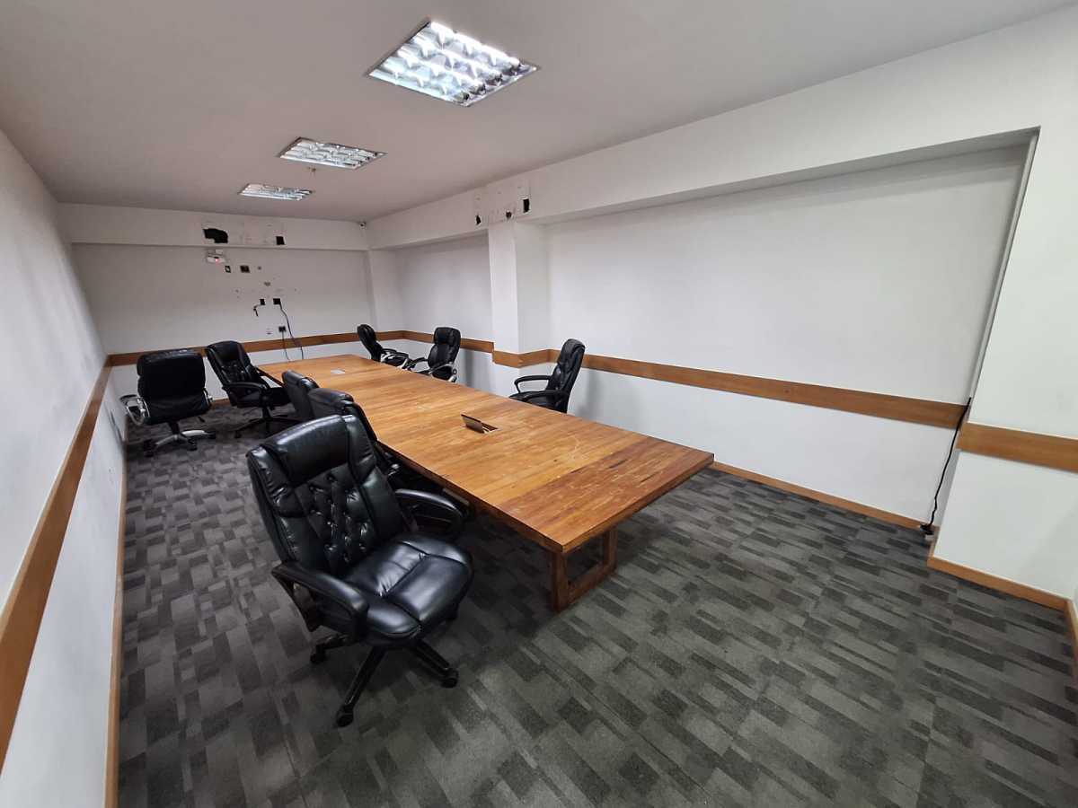 Conheça SALAS. do imóvel - GALPÃO 3.800M² / REFORMADO / 2.200M² PISO / SANTO CRISTO - HCGA00009 - 25 SALAS. - 25