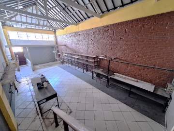 Imperdível - Galpão reformado / 350m² / doca / Praça da Bandeira - HCGA00013
