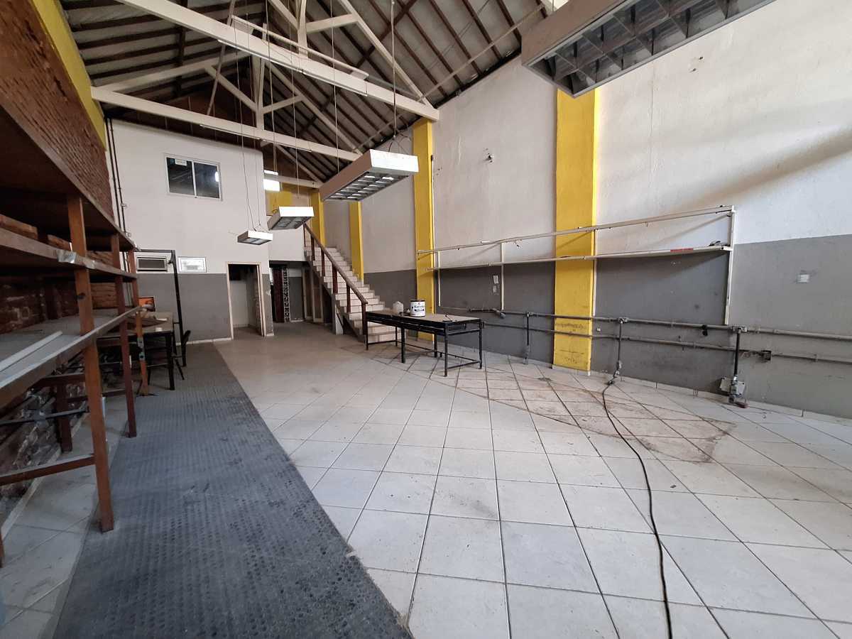 Conheça GALPÃO do imóvel - Galpão reformado / 350m² / doca / Praça da Bandeira - HCGA00013 - 4 GALPÃO - 4