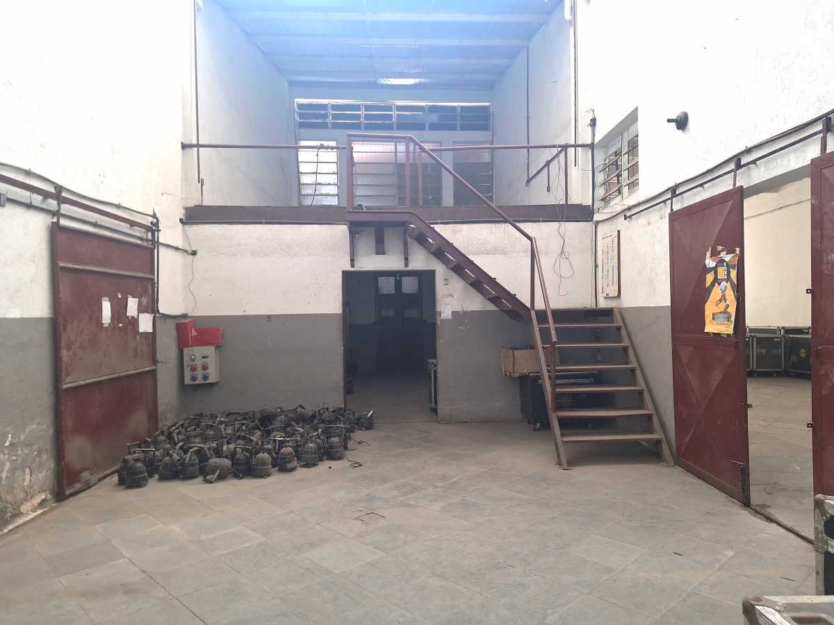 Conheça MEZANINO do imóvel - Galpão reformado / 350m² / doca / Praça da Bandeira - HCGA00013 - 14 MEZANINO - 14