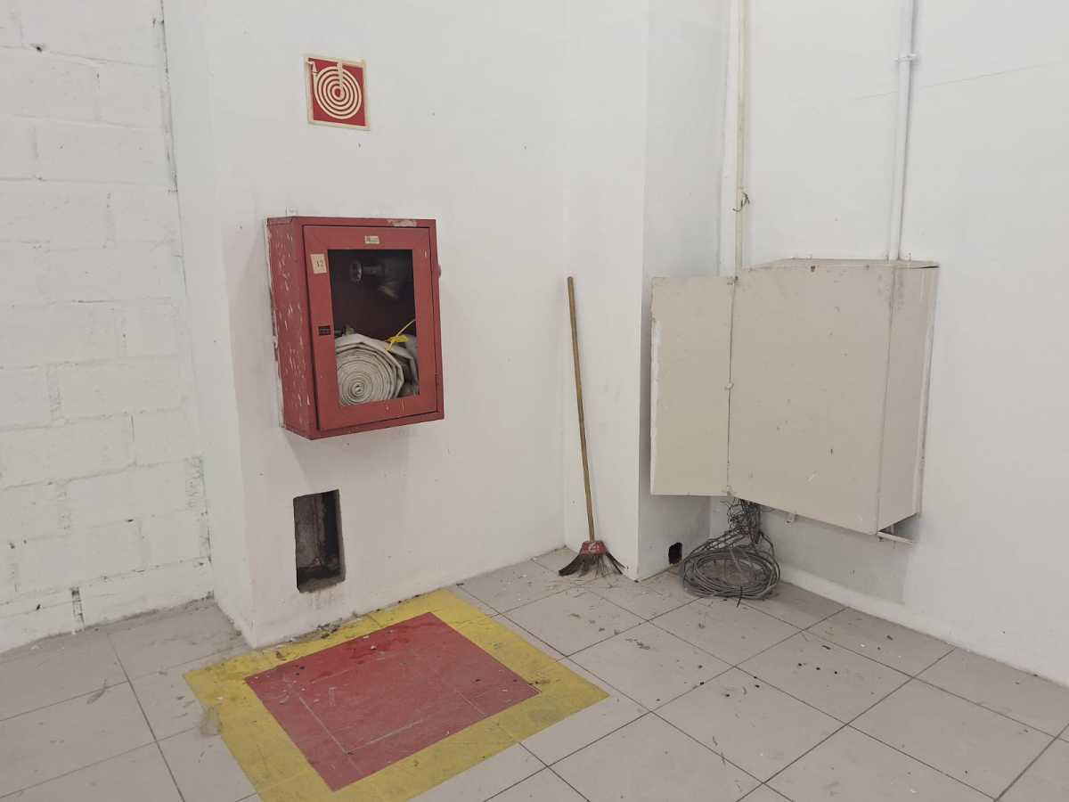 Conheça PAV3. do imóvel - Madureira: Prédio / Lojão, com 4 pavimentos, garagem subterrânea - HCLJ00001 - 16 PAV3. - 16