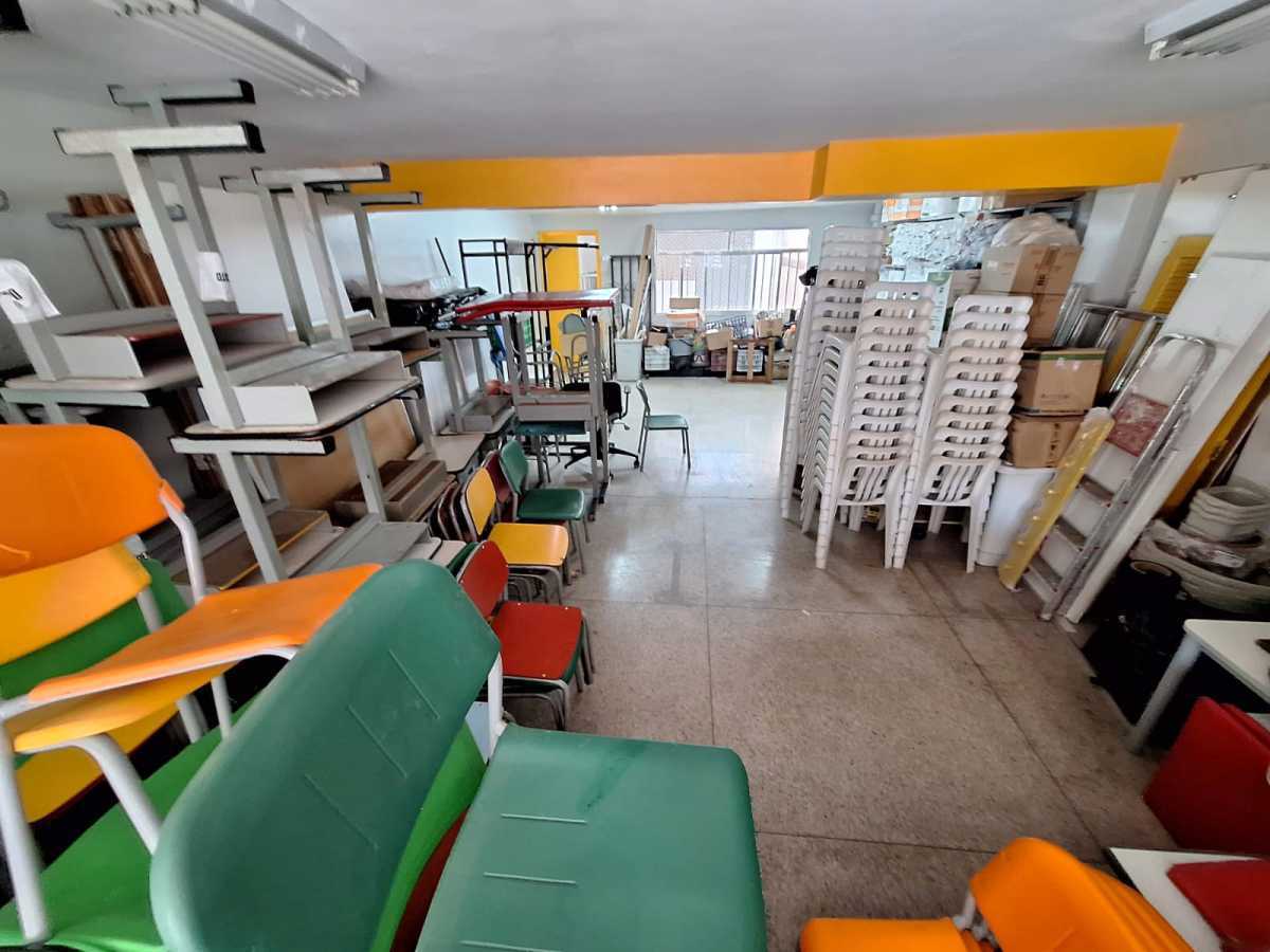 SALA2 PAV4 - 19
