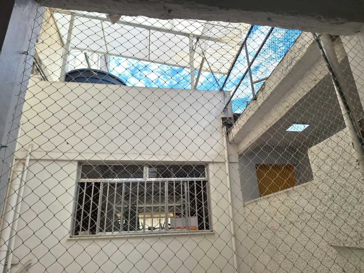 TERRAÇO. - 23