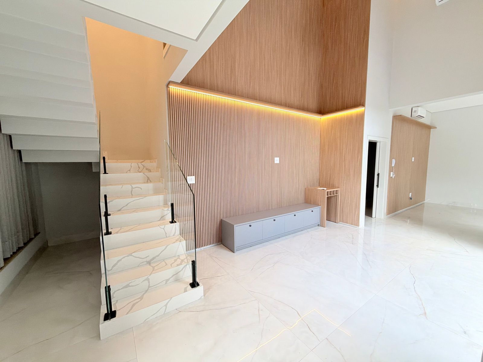 image - 3