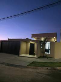 Casa 3 quartos à venda Parque do Jóquei, Barretos - R$ 750.000 - 401