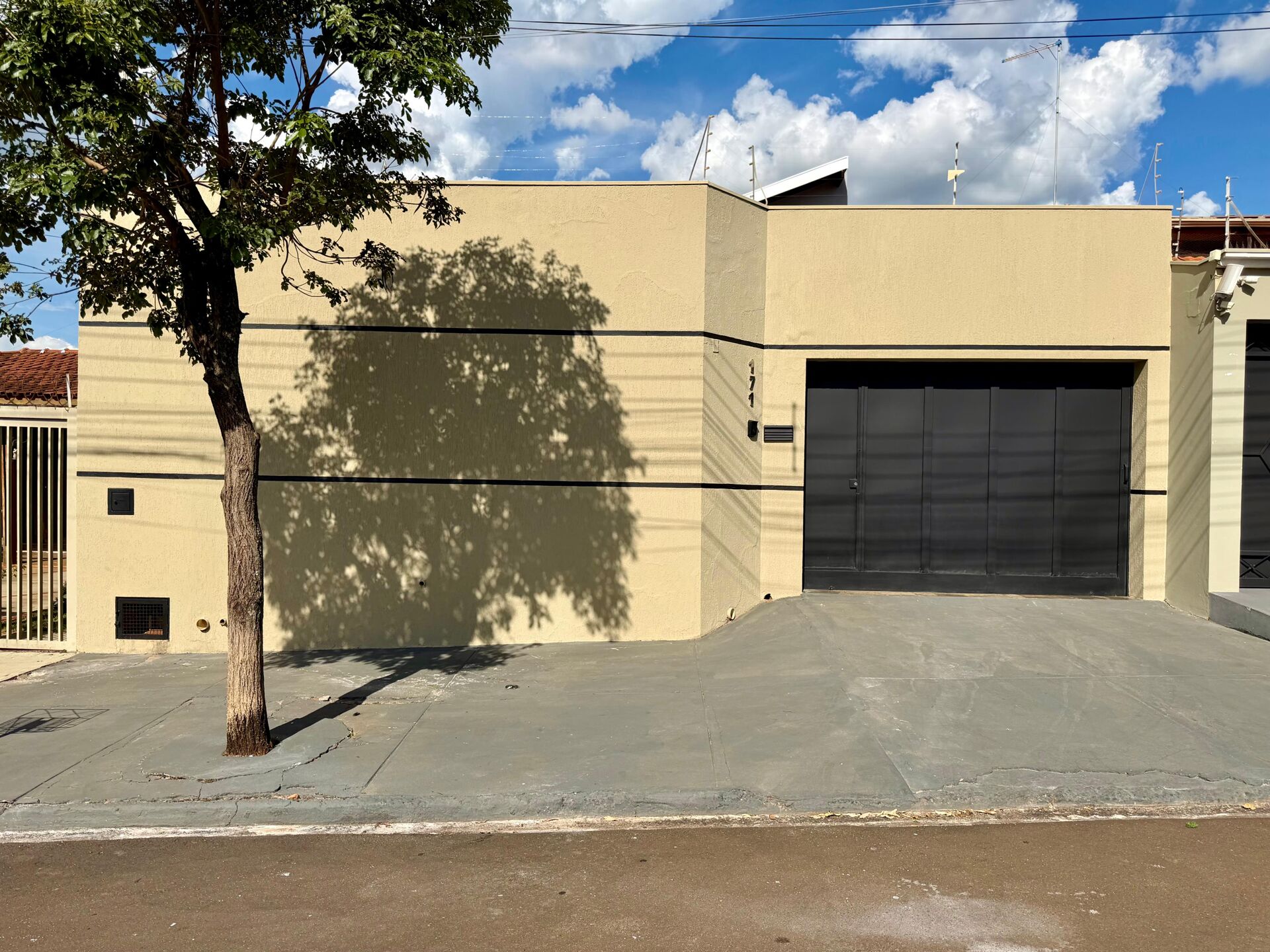 Conheça image do imóvel - Casa 3 quartos à venda Jardim Ramos, Barretos - R$ 890.000 - 410 - 2 image - 2