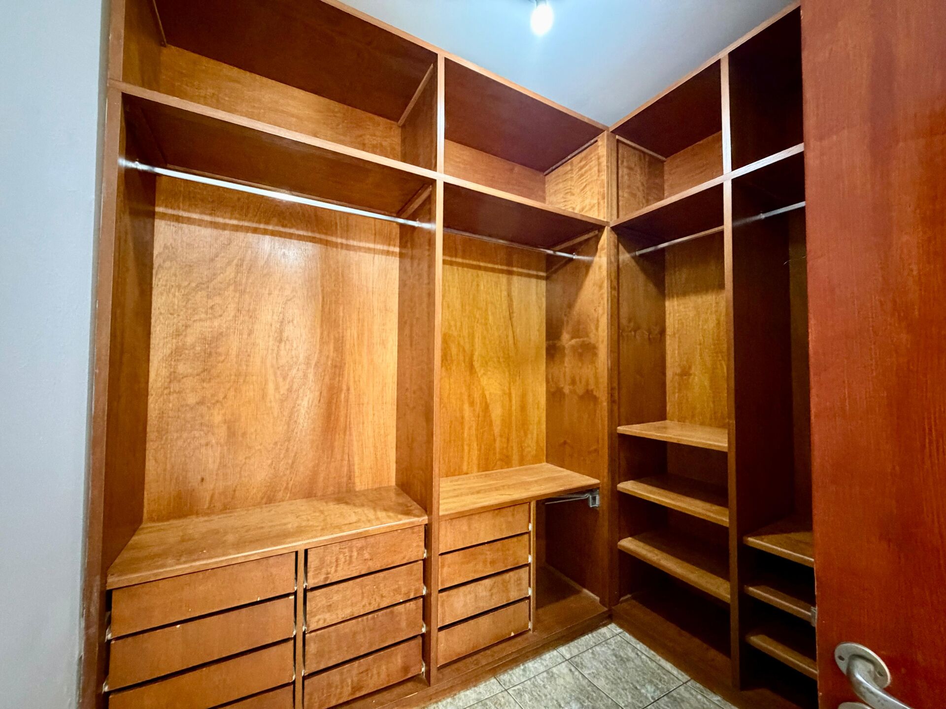 Conheça image do imóvel - Casa 3 quartos à venda Jardim Ramos, Barretos - R$ 890.000 - 410 - 33 image - 33