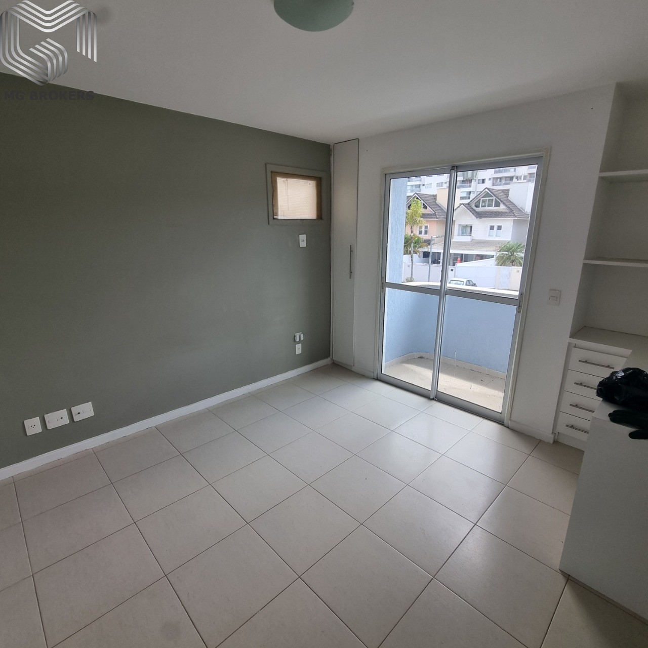 Conheça Foto 17 do imóvel - Casa em Condomínio à venda Avenida Tim Maia, Recreio dos Bandeirantes, Rio de Janeiro - R$ 1.280.000 - MGB0467 - 17 Foto 17 - 17