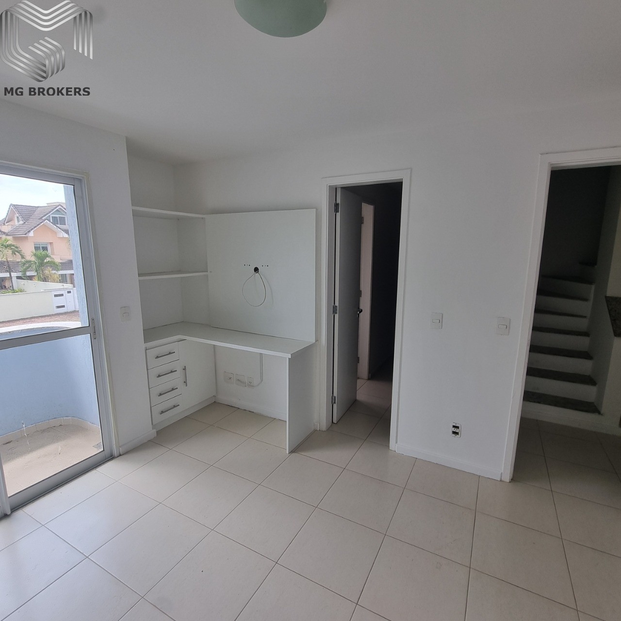 Conheça Foto 18 do imóvel - Casa em Condomínio à venda Avenida Tim Maia, Recreio dos Bandeirantes, Rio de Janeiro - R$ 1.280.000 - MGB0467 - 18 Foto 18 - 18