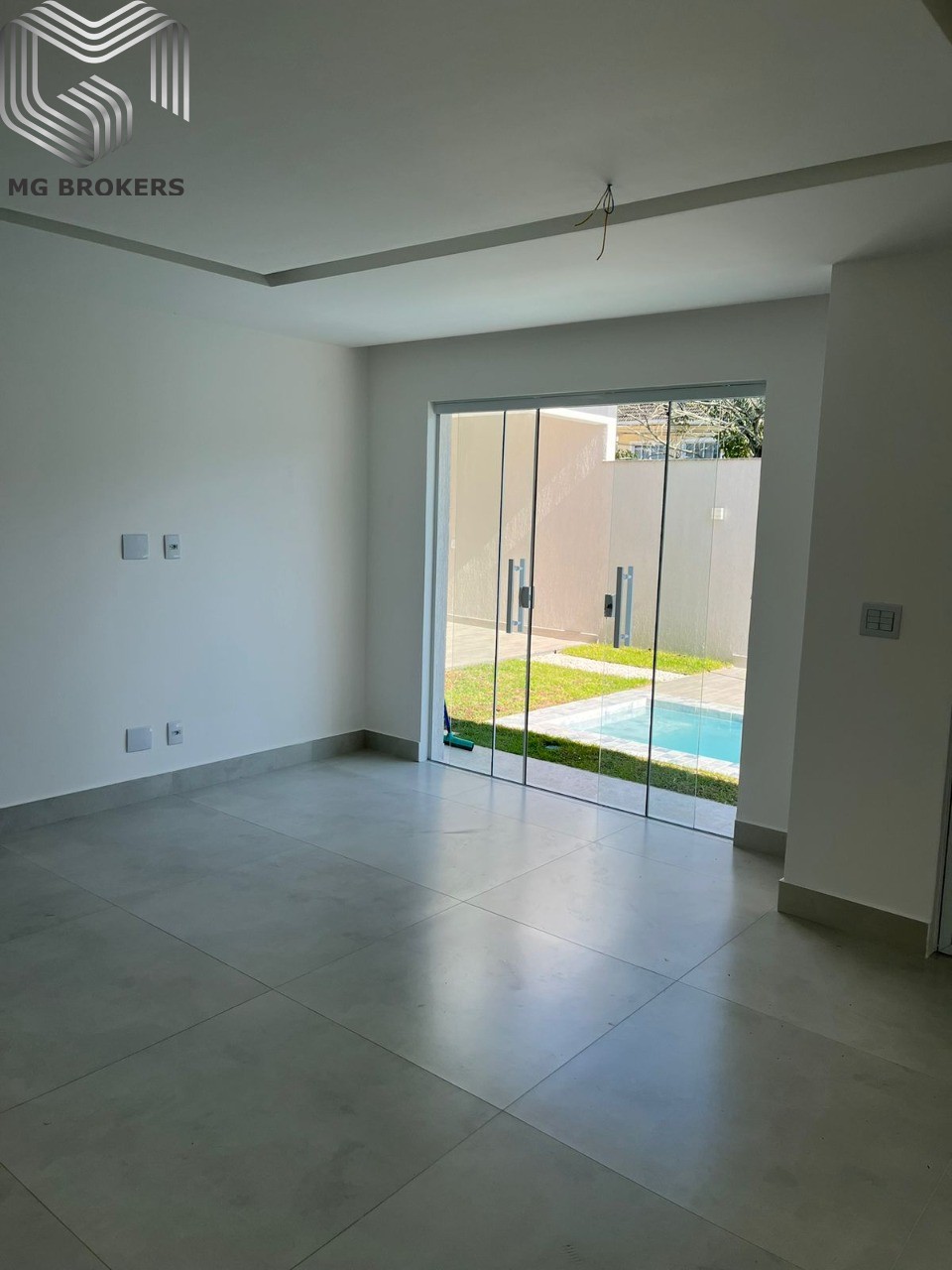 Conheça Foto 12 do imóvel - Casa em Condomínio para venda e aluguel Rua Desembargador Wellington Jones Paiva, Vargem Pequena, Rio de Janeiro - R$ 1.490.000 - MGB0468 - 12 Foto 12 - 12