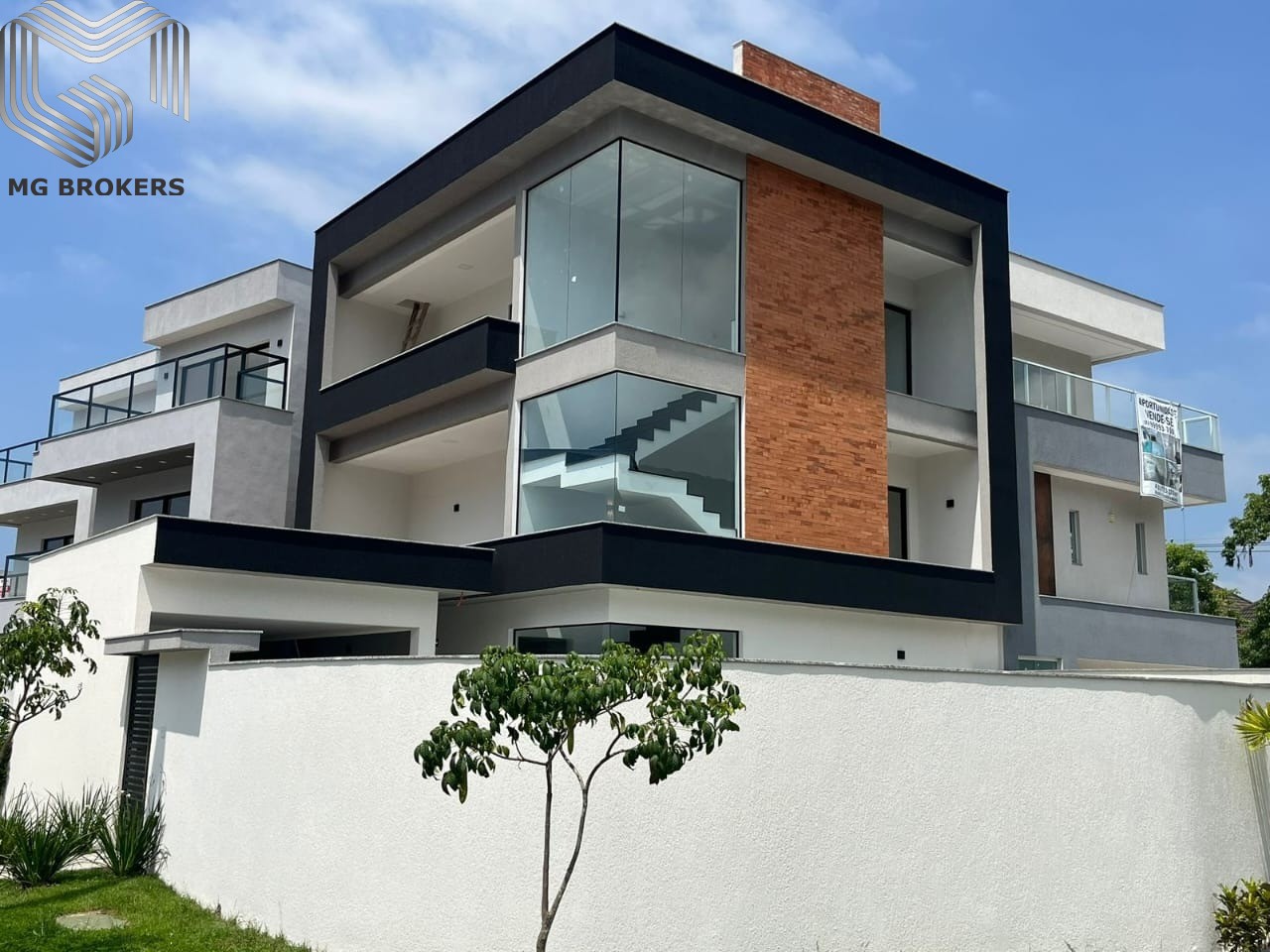 Conheça Foto 03 do imóvel - Casa em Condomínio à venda Rua Desembargador Wellington Jones Paiva, Vargem Pequena, Rio de Janeiro - R$ 1.790.000 - MGB0469 - 3 Foto 03 - 3