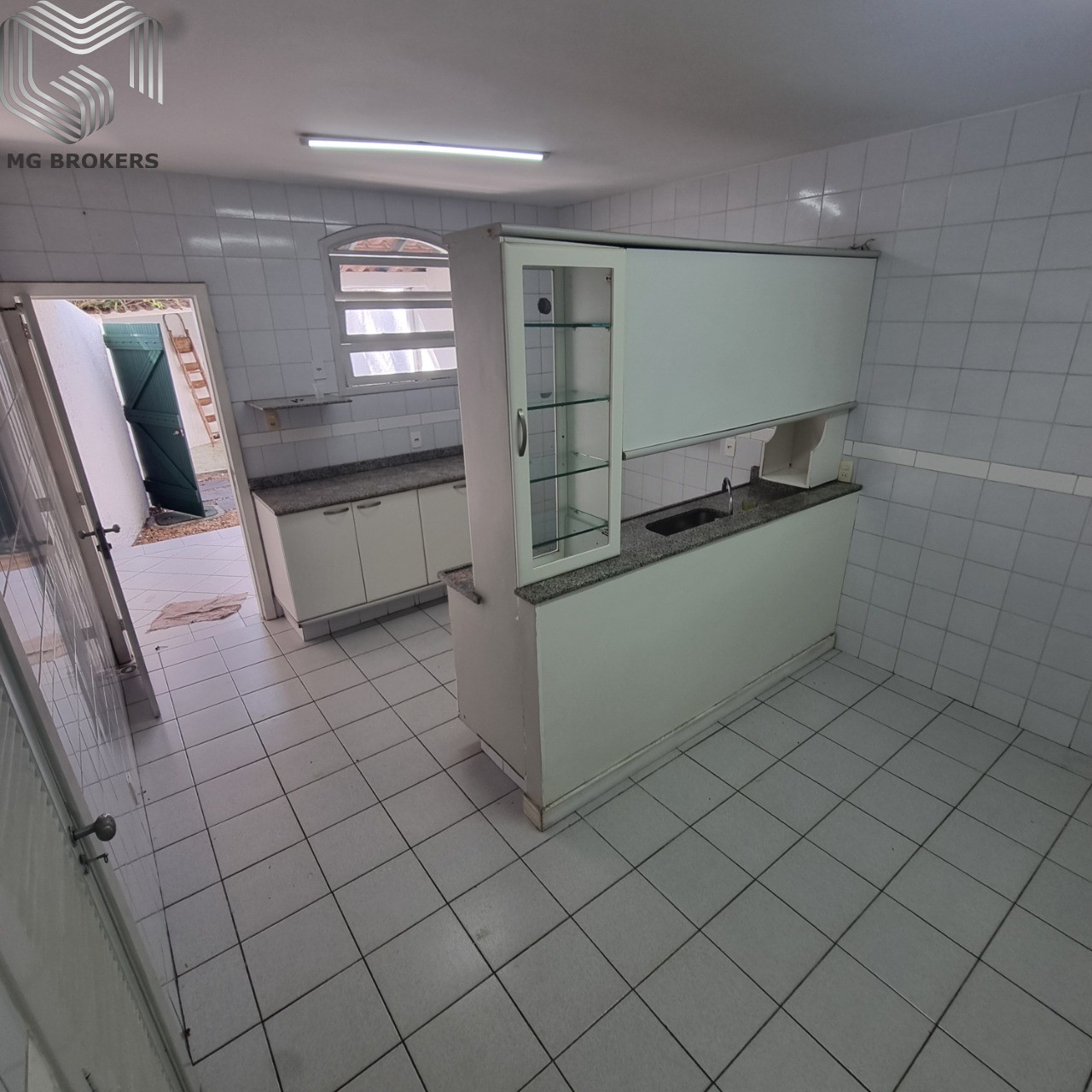 Conheça Coopa Cozinha do imóvel - Casa em Condomínio à venda Rua Professora Isabel Monerat, Recreio dos Bandeirantes, Rio de Janeiro - R$ 1.900.000 - MGB0470 - 14 Coopa Cozinha - 14