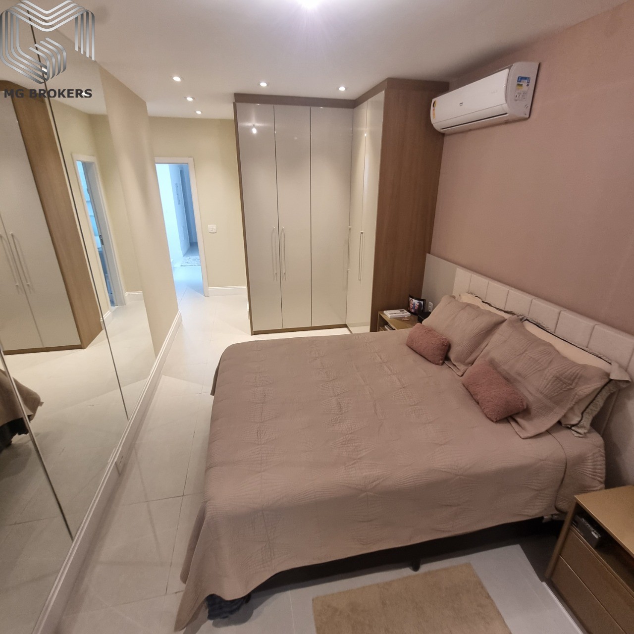 Conheça Foto 17 do imóvel - Casa em Condomínio à venda Rua Armando Santos, Recreio dos Bandeirantes, Rio de Janeiro - R$ 2.900.000 - MGB0472 - 17 Foto 17 - 17