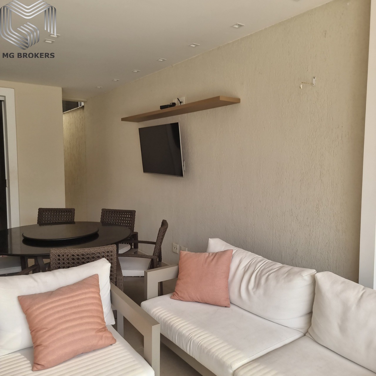 Conheça Foto 03 do imóvel - Casa em Condomínio à venda Rua Armando Santos, Recreio dos Bandeirantes, Rio de Janeiro - R$ 2.900.000 - MGB0472 - 3 Foto 03 - 3