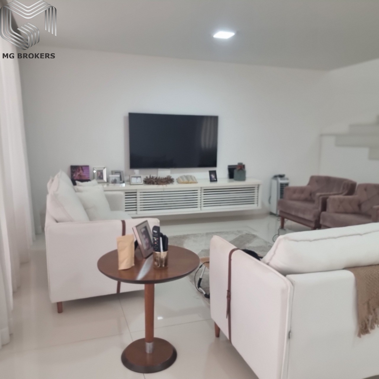 Conheça Foto 06 do imóvel - Casa em Condomínio à venda Rua Armando Santos, Recreio dos Bandeirantes, Rio de Janeiro - R$ 2.900.000 - MGB0472 - 6 Foto 06 - 6