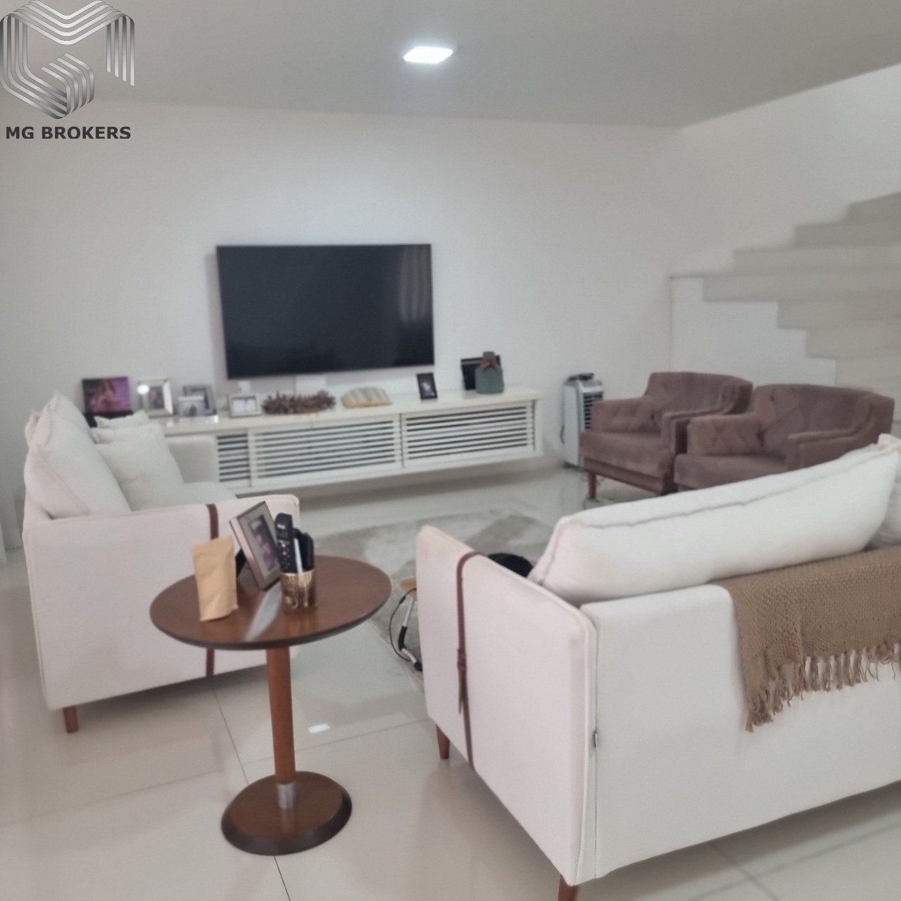 Conheça Foto 08 do imóvel - Casa em Condomínio à venda Rua Armando Santos, Recreio dos Bandeirantes, Rio de Janeiro - R$ 2.900.000 - MGB0472 - 8 Foto 08 - 8