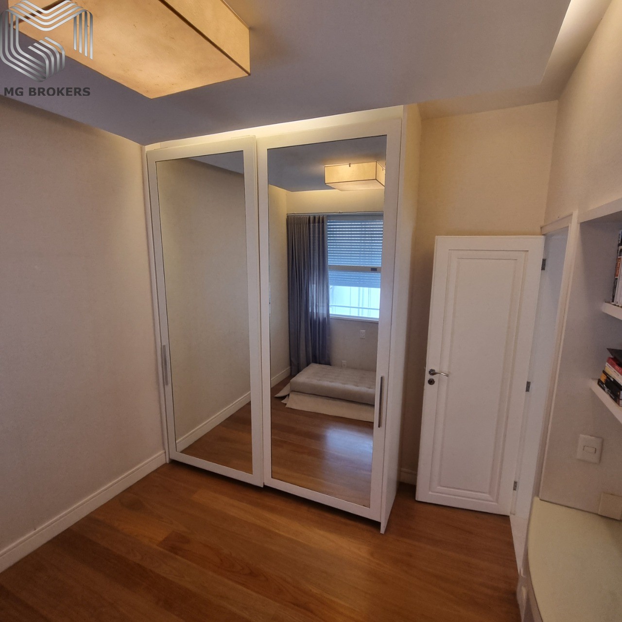 Conheça Quarto 1 do imóvel - Apartamento à venda Avenida Epitácio Pessoa, Ipanema, Rio de Janeiro - R$ 4.600.000 - MGB0473 - 16 Quarto 1 - 16