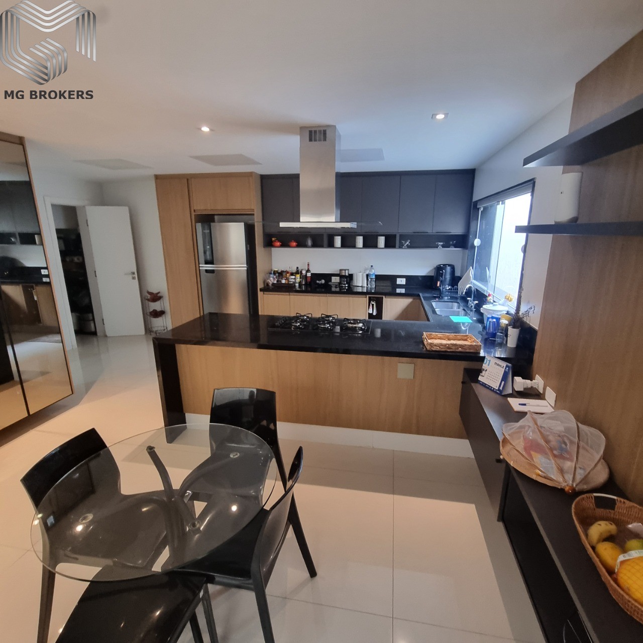 Conheça Foto 31 do imóvel - Casa em Condomínio à venda Rua Armando Santos, Recreio dos Bandeirantes, Rio de Janeiro - R$ 2.900.000 - MGB-0481 - 31 Foto 31 - 31