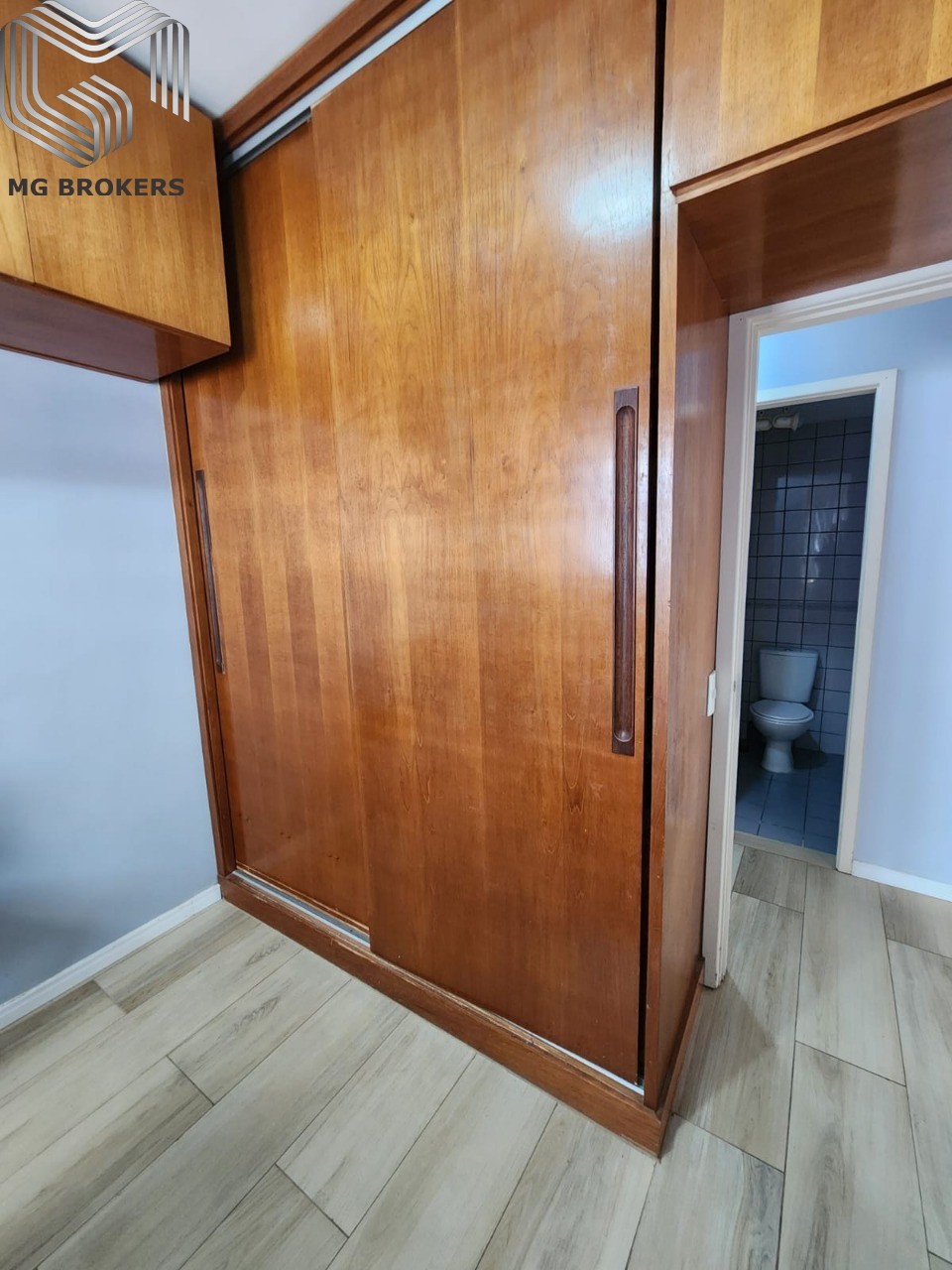 Conheça Foto 11 do imóvel - Apartamento à venda Rua Marlo da Costa e Souza, Barra da Tijuca, Rio de Janeiro - R$ 585.000 - MGB0483 - 11 Foto 11 - 11