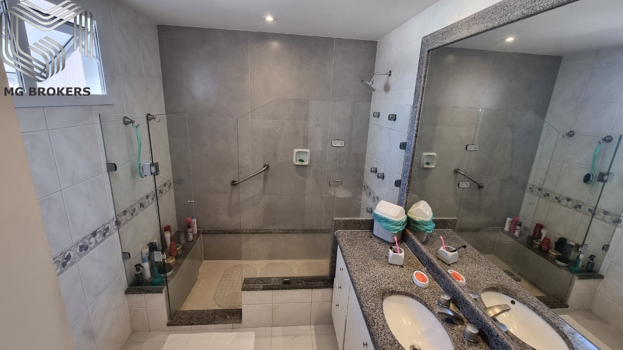 Conheça Foto 38 do imóvel - Casa em Condomínio à venda Rua Professora Isabel Monerat, Recreio dos Bandeirantes, Rio de Janeiro - R$ 2.650.000 - MGB0484 - 38 Foto 38 - 38